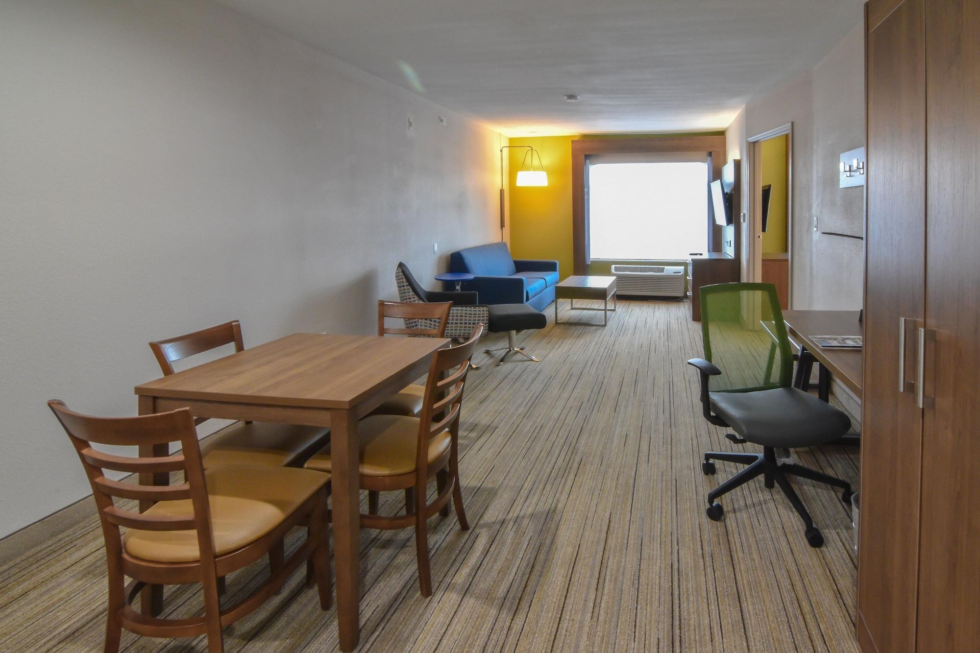 Holiday Inn Express & Suites - Indianapolis Northwest, An Ihg Hotel Екстериор снимка